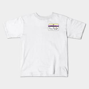 Hi my pronouns are - fox foxself - nonbinary pride Kids T-Shirt